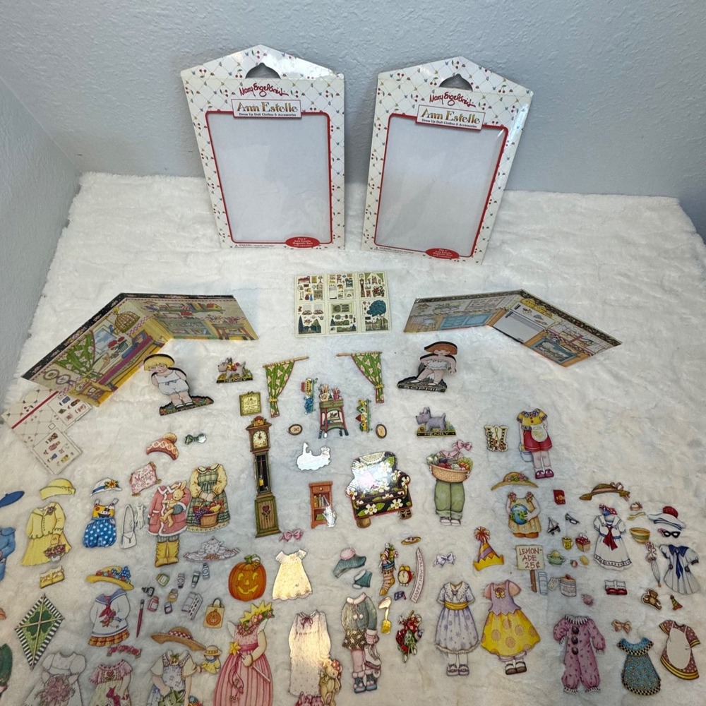 Mary Engelbreit Ann Estelle Sophie Magnetic Doll Set Outfits Accessories Lot